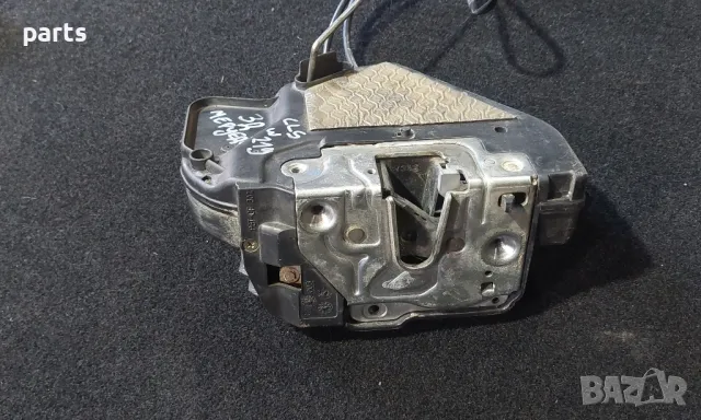 Задна Дясна Брава - Ключалка Мерцедес CLS W219, снимка 5 - Части - 50355353