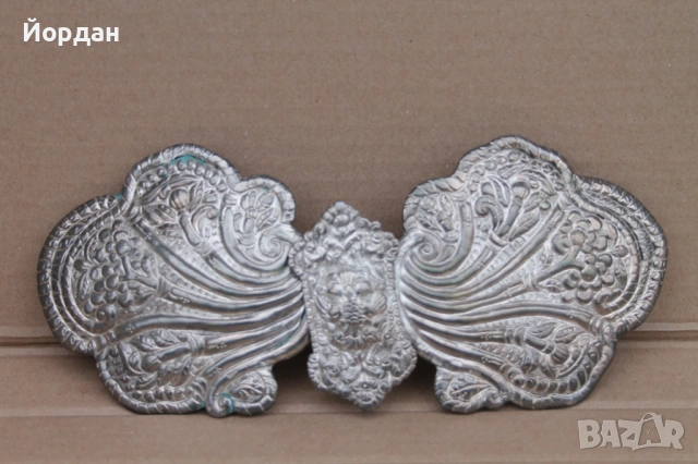 Сребърна възрожденска пафта