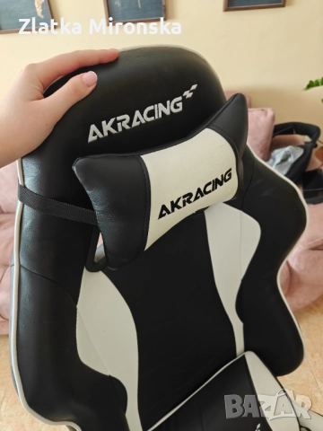 Геймърски стол AKRACING, снимка 7 - Столове - 52745724