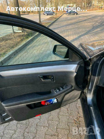 Mercedes Benz E200 , снимка 5 - Автомобили и джипове - 36136823
