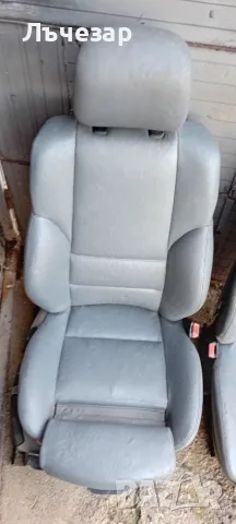 Две предни седалки от бмв , снимка 2 - Части - 56317935