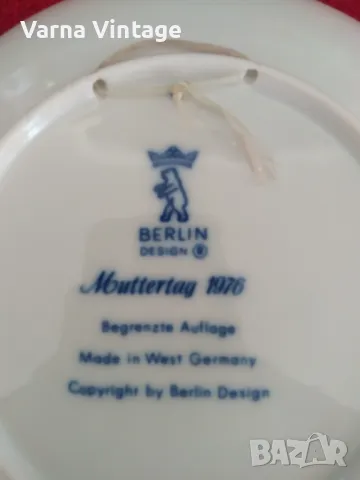 Колекционерска порцеланова чиния Muttertag (Ден на майката) 1976. Berlin Design Германия. марк, снимка 4 - Колекции - 48516343