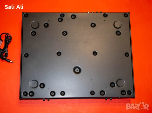 Reloop Digital Jockey 2 Interface Edition DJ контролер аудио интерфейс, снимка 4 - Ресийвъри, усилватели, смесителни пултове - 51802380