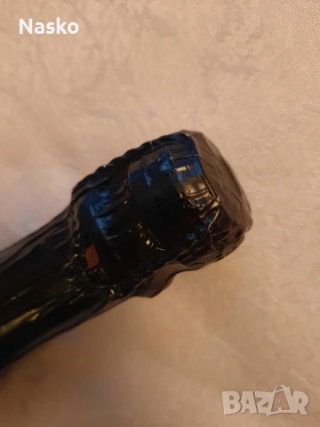 Колекционерско Шампанско Мобилтел (сега А1 )-3 милиона абонати- 2004г., снимка 4 - Други ценни предмети - 53557317