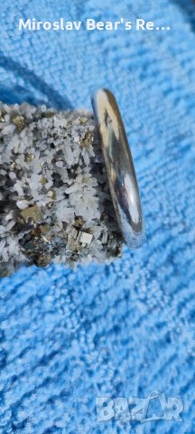 Масивна сребърна гривна с лек дефект ( вижда се на снимките ) , размер 64мм (6.4см) , снимка 3 - Гривни - 42446096