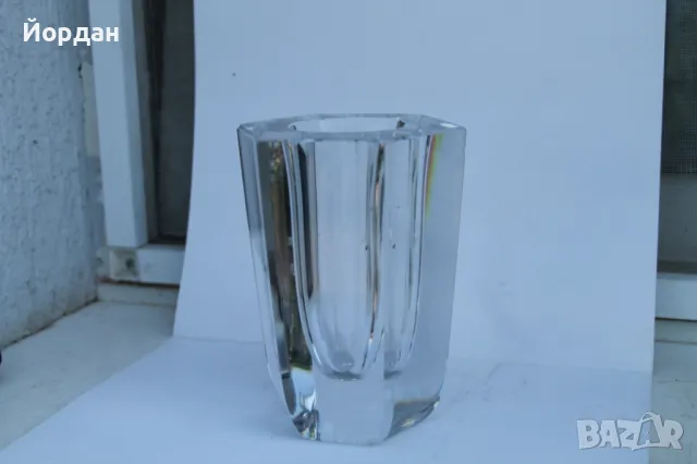Масивна кристална ваза 