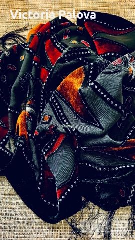 Луксозен дизайнерски шал от коприна и кадифена вискоза - истинско бижу, снимка 11 - Шалове - 52720150