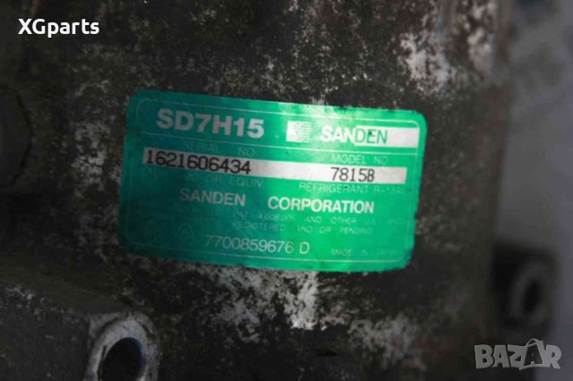 Компресор климатик за Renault Laguna I 2.0i 113к.с. (1993-2002), снимка 2 - Части - 41328718