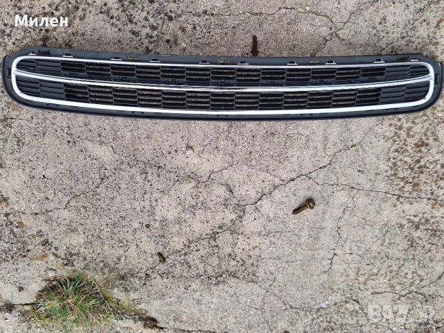 Mini Cooper R56 2006-2010 Година Декоративна Решетка Във Предната Броня Мини Купър, снимка 4 - Части - 36044242