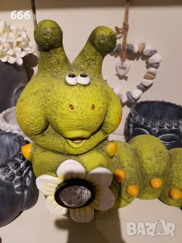 соларна лампа, снимка 2 - Соларни лампи - 42004514