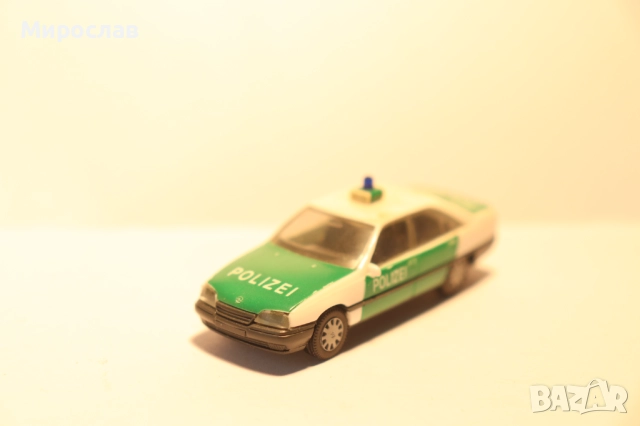 HERPA 1/87 H0 OPEL OMEGA POLICE ПОЛИЦИЯ КОЛИЧКА МОДЕЛ, снимка 3 - Колекции - 52722253