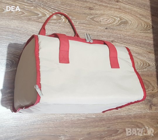 Чанта Oriflame-10 evro НАМАЛЕНИЕ, снимка 3 - Чанти - 41763893