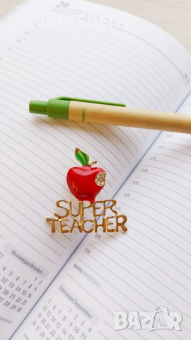 Брошка супер учител 