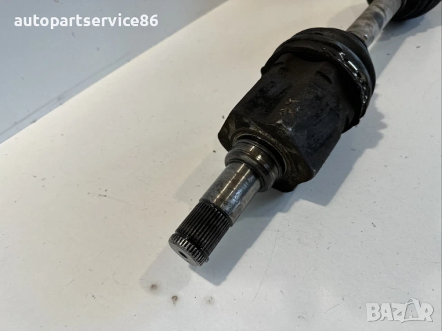 полуоска предна лва за Jeep Grand Cherokee 3.0 Crd (2012), снимка 3 - Части - 53512260