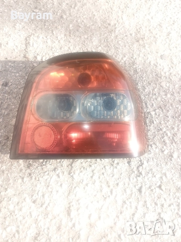 продавам десен стоп за голф 3