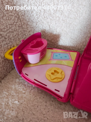 Кукленска къща с допълнително 4 кукли като чанти, снимка 6 - Други - 53847947