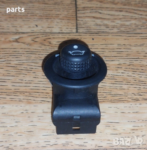 Ключ Регулиране Огледала Форт Транзит - 93BG17B676BB - D3L0A, снимка 3 - Части - 53716332