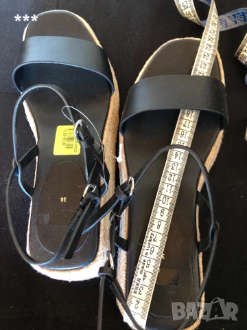 Продавам дамски сандали от естествена кожа 