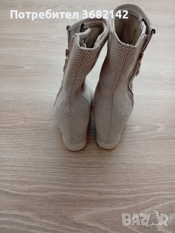 продавам дамски велурени боти , снимка 7 - Дамски боти - 53872694