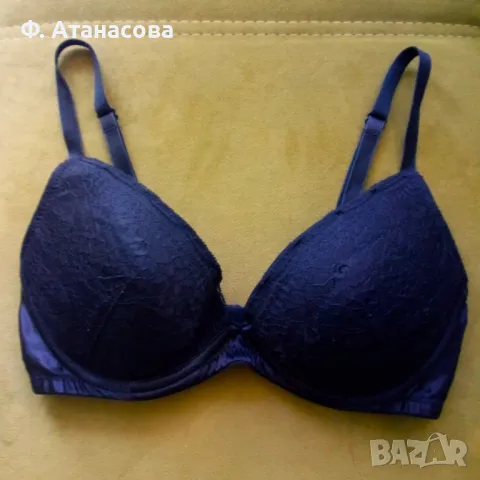 Нов черен сутиен H&M размер 70 C/D, лек пушъп, без етикет, снимка 4 - Бельо - 49508814