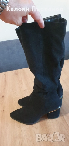 Дамски ботуши на ток Goodin, размер 38. Нови.