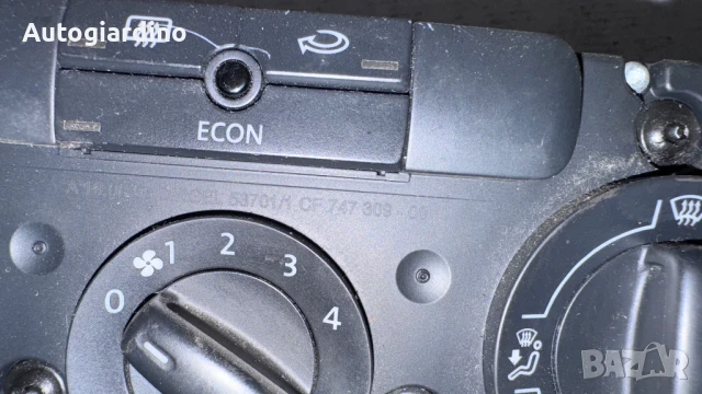 Климатичен блок / панел / табло зa VW Touran - CF747309-00, снимка 2 - Части - 50759938