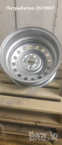 Стоманени джанти Тойота Корола 15, снимка 2 - Гуми и джанти - 53750997