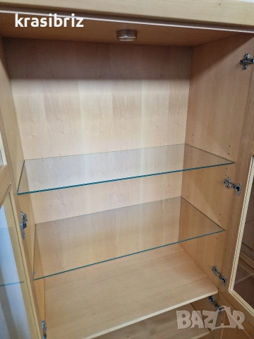 Масивна Витрина с Осветление- внос от Германия! , снимка 4 - Други - 53510871