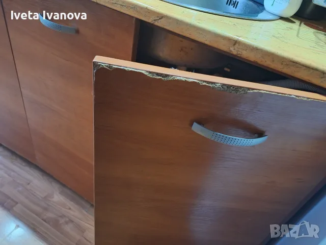 Кухня 230см + още 70 шкаф с фу.на, снимка 12 - Кухни - 56041977