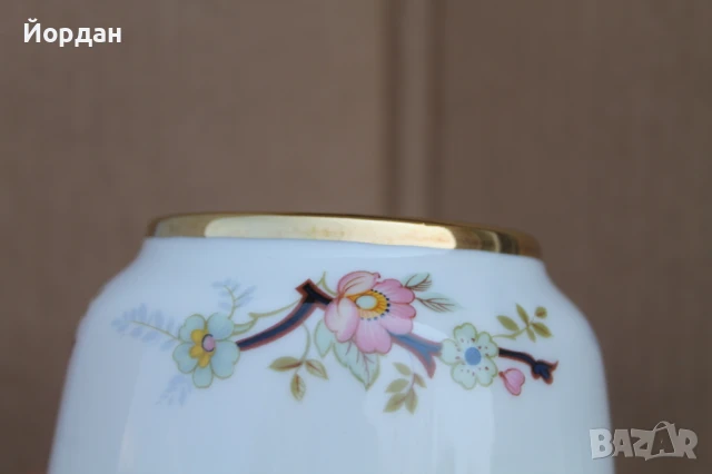 Немска порцеланова ваза, снимка 9 - Вази - 50606875