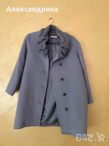 Сиво Вълнено палто на Christian Dior , снимка 2 - Палта, манта - 52883843