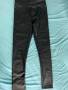 Продавам черен кожен панталон, снимка 1 - Панталони - 36291980