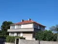 Масивна двуетажна къща в Карнобат, снимка 2
