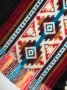 Автентичнo еквадорско унисекс вълнено пончо с вълк, различни цветове, снимка 4