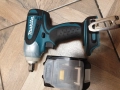 нов ударен гайковерт с нова батерия Makita, снимка 3