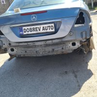  **САМО НА ЧАСТИ*** **САМО НА ЧАСТИ*** Mercedes E270 W211, Елеганс, панорама, снимка 4 - Автомобили и джипове - 41852133