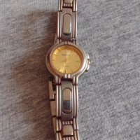 Марков дамски часовник GUCCI QUARTZ много нежен Фин дизайн - 22365, снимка 6 - Дамски - 36242594