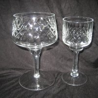 Български кристални чаши - 4 налични !, снимка 1 - Сервизи - 42380776