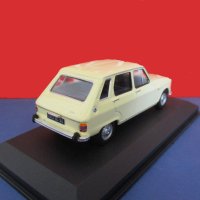 Renault 6 1970 - мащаб 1:43 на IXO-Altaya моделът е нов в PVC дисплей-кейс, снимка 3 - Колекции - 41710647