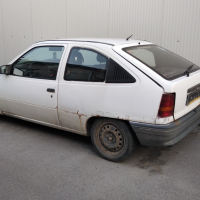 Продавам Opel Kadett на части, снимка 6 - Автомобили и джипове - 36152896