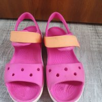 Детски сандали Crocs 35, снимка 2 - Детски сандали и чехли - 41121486