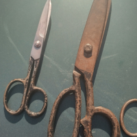 Стари ножици , снимка 2 - Антикварни и старинни предмети - 44632418