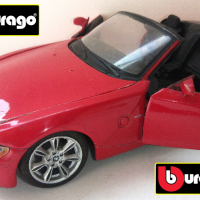 BBurago BMW Z4 - Мащаб 1:24, снимка 1 - Колекции - 41023717