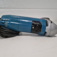 Професионална електрическа ножица за ламарина Bosch, снимка 3 - Други инструменти - 44781828