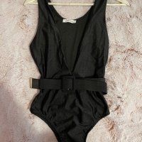 Нов цял черен  бански костюм s размер  с колан , снимка 1 - Бански костюми - 41322728