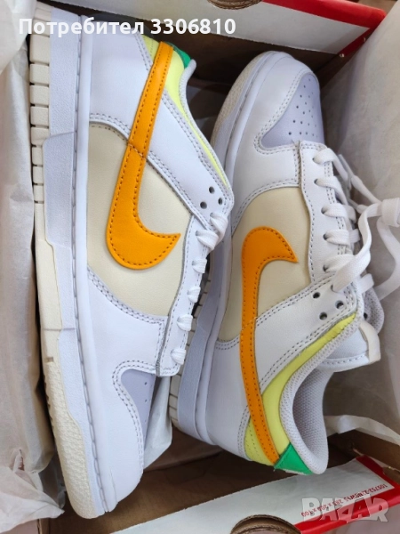 Дамски маратонки Nike Dunk Low, снимка 1