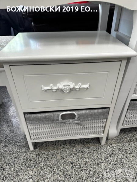 Дървено шкафче с чекмедже и кошница, снимка 1