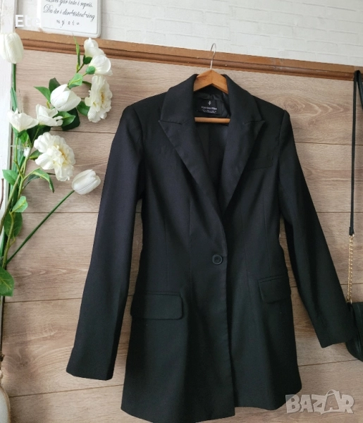 Нов черен издължен блейзър сако STRADIVARIUS , снимка 1