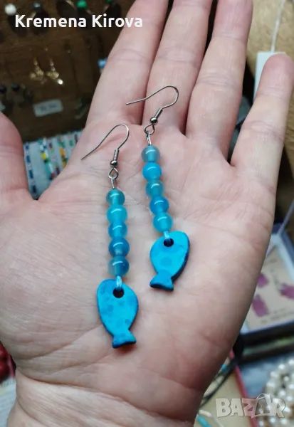 Дамски обеци с ахат и керамични рибки. Ръчна изработка. Бижута Луди гъби., снимка 1