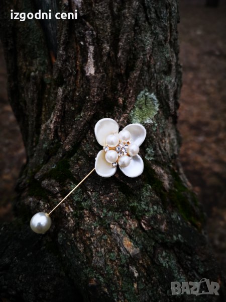 Брошка цвят седеф с перла, снимка 1